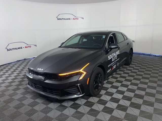 2025 Kia K5 LXS photo 3