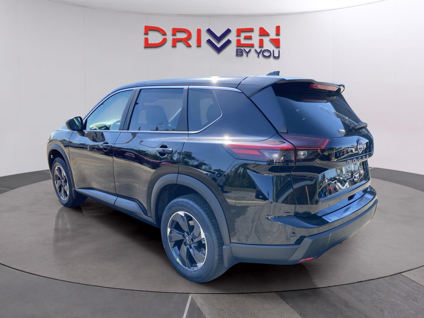 2026 Nissan Rogue SV photo 3