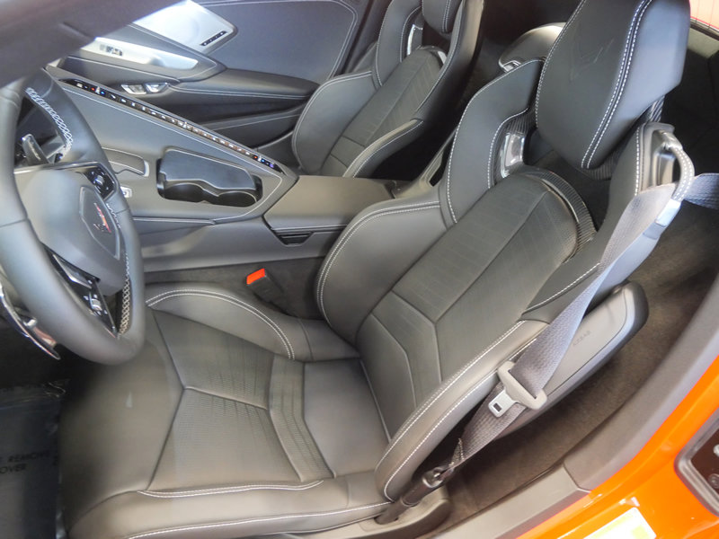 2024 Chevrolet Corvette Stingray 2LT photo 13