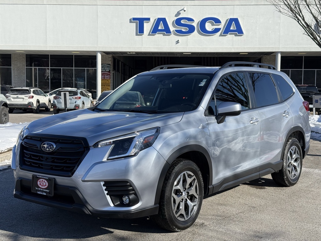 2024 Subaru Forester Premium