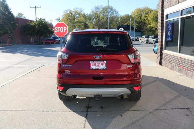 2017 Ford Escape Titanium photo 4