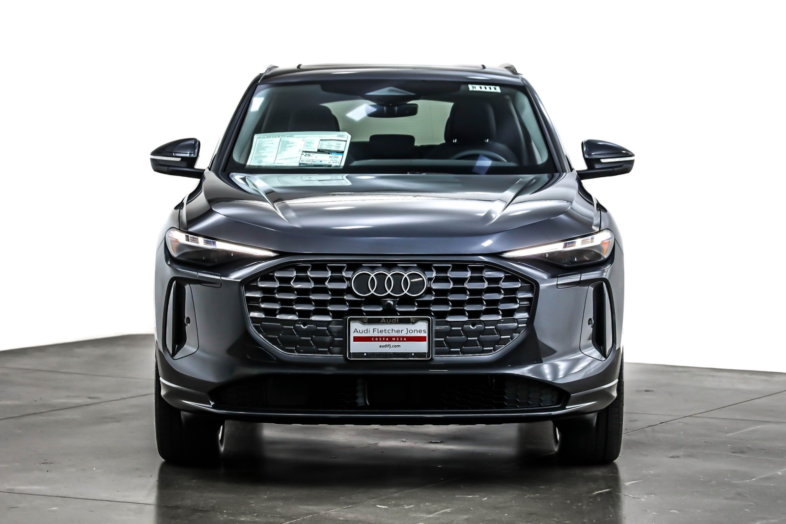 2025 Audi Q5 Premium Plus TFSI photo 2