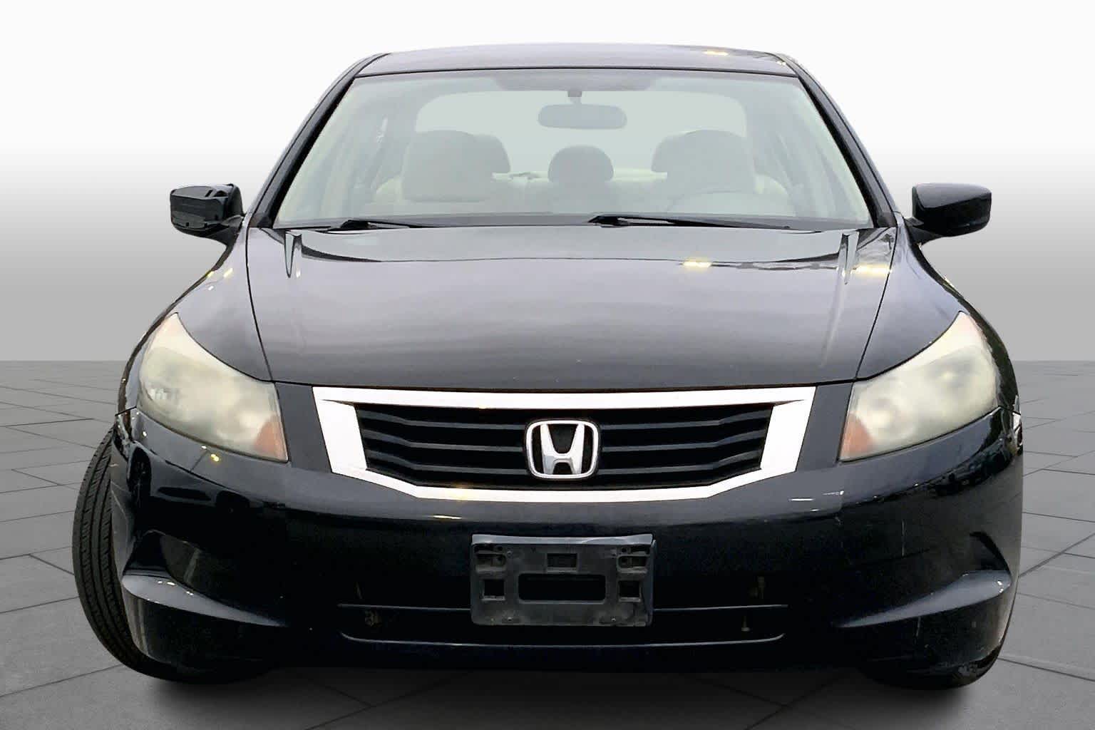 Image of Pre-Owned 2009 Honda Accord LX-P