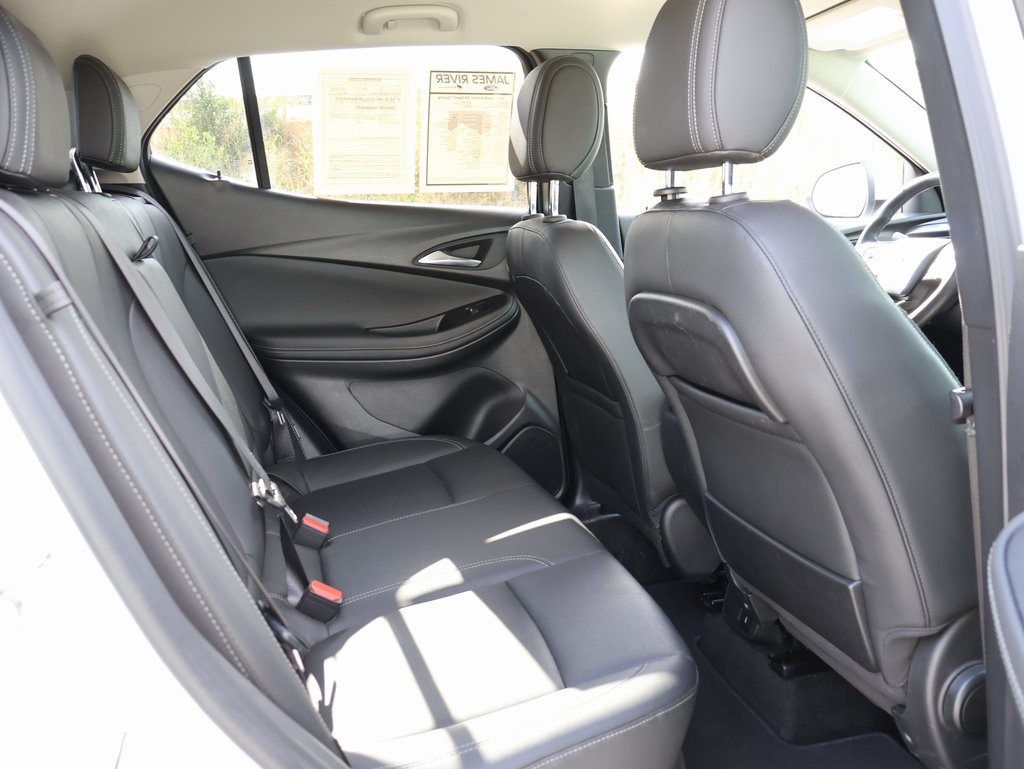 2024 Buick Encore GX Sport Touring photo 11