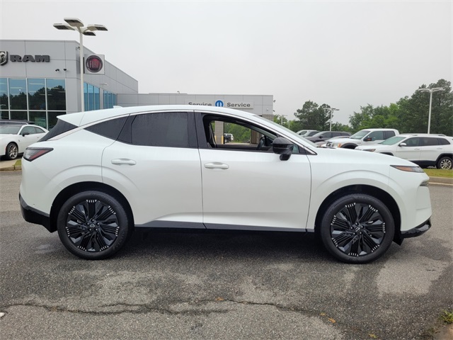 2025 Nissan Murano Platinum photo 13