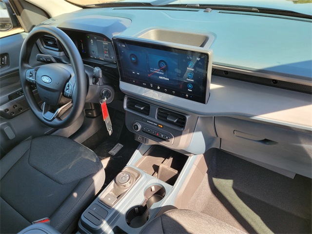 2025 Ford Maverick XL photo 17