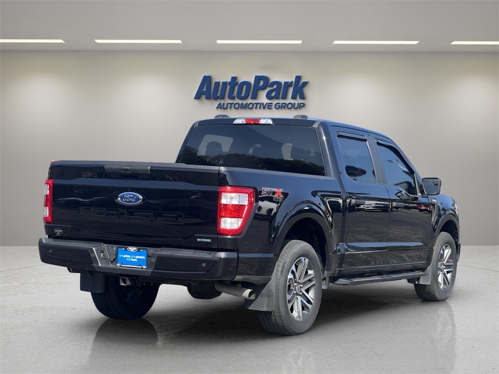 2022 Ford F-150 XL photo 12