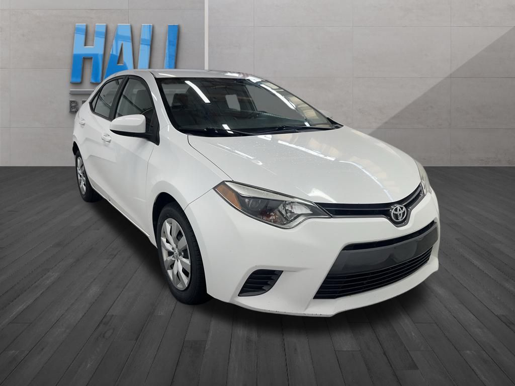 2015 Toyota Corolla LE photo 7