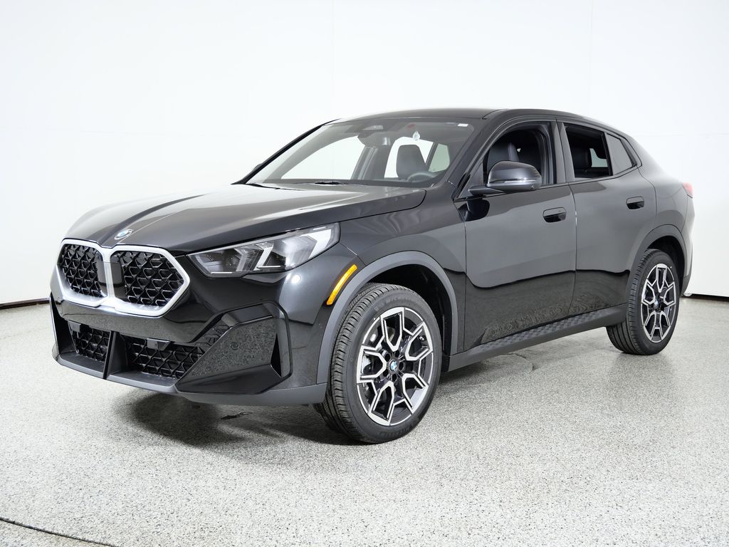 2026 BMW X2 28i's photo