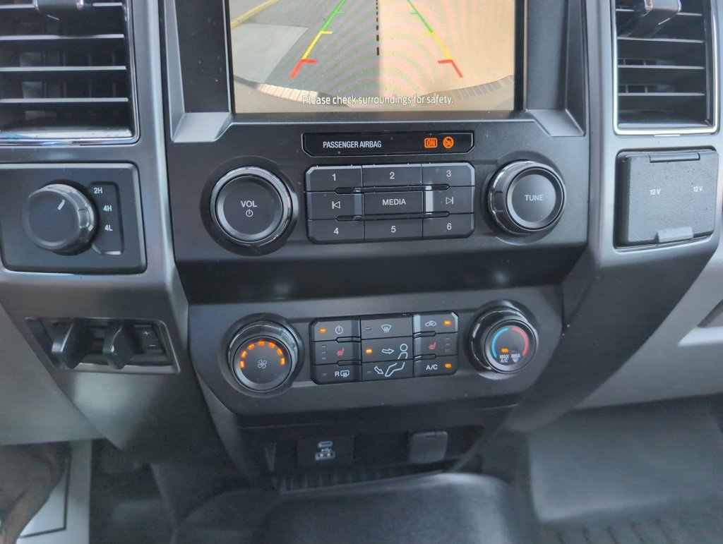 2019 Ford F-250 XLT photo 17