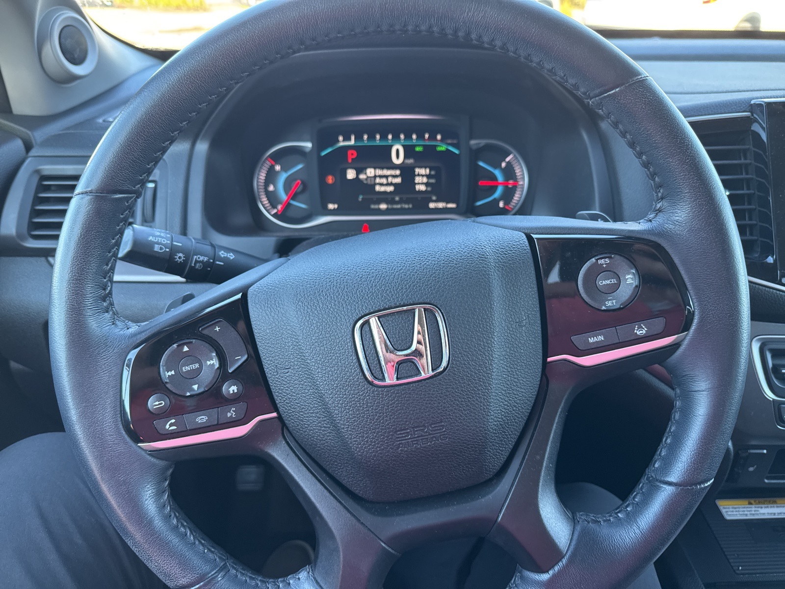 2022 Honda Pilot SE photo 18