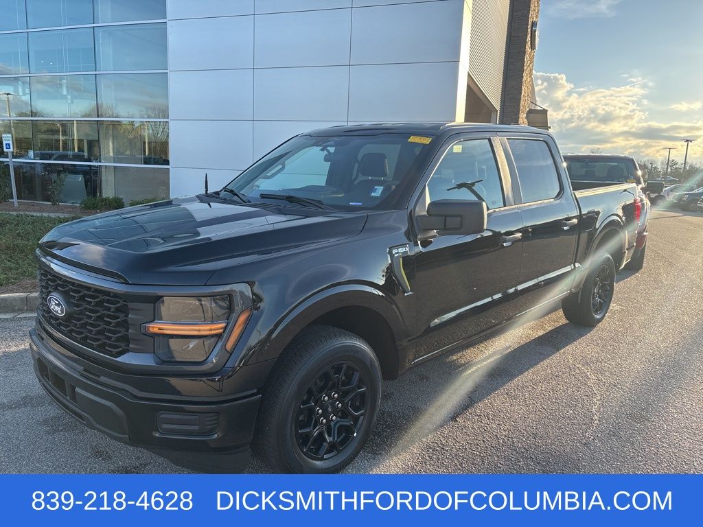 2025 Ford F-150 STX's photo