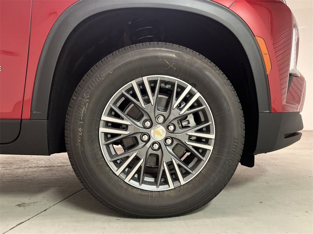 2026 Chevrolet Traverse photo 6