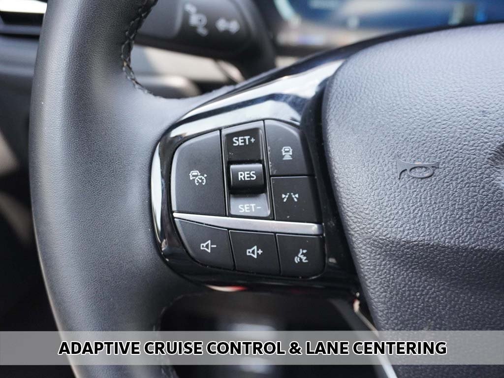 2023 Ford Escape Platinum photo 4