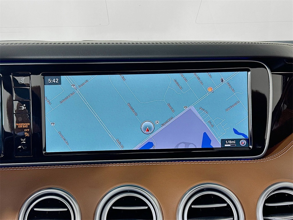 2017 Mercedes Benz S 550 photo 12