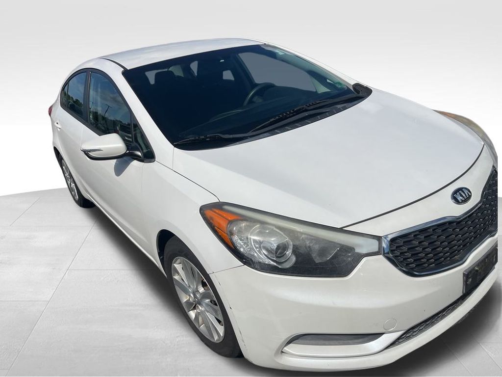 2015 Kia Forte LX photo 14