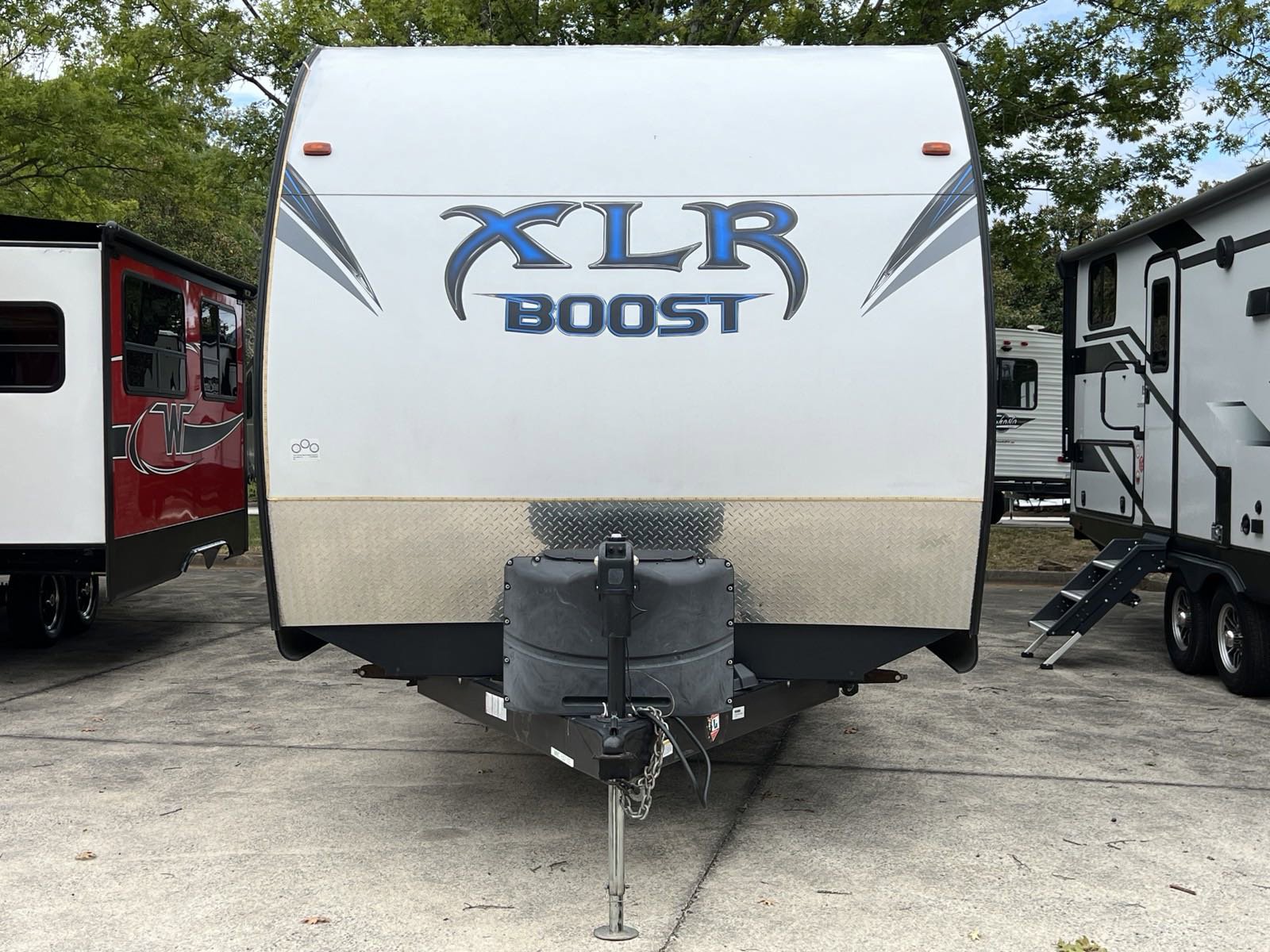 Used 2019  Forest River  image 2