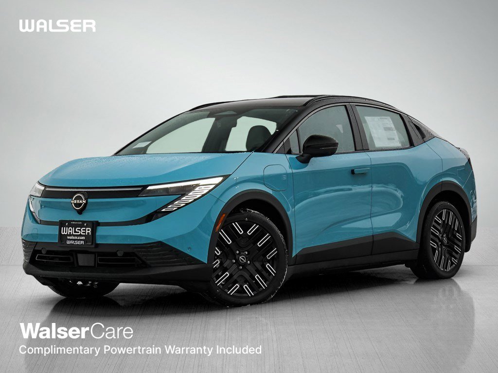 2026 Nissan LEAF Platinum+'s photo