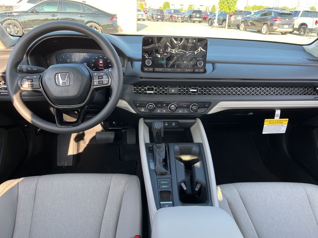 2025 Honda Accord SE photo 6