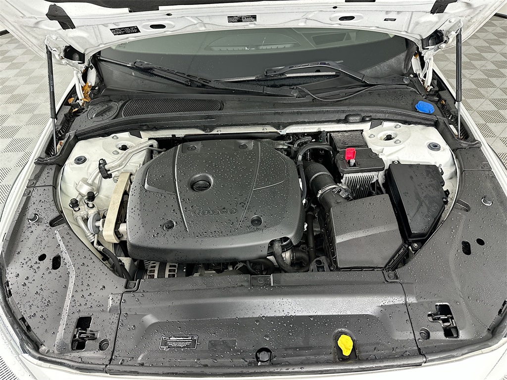 2019 Volvo V90 Cross Country T5 AWD photo 28