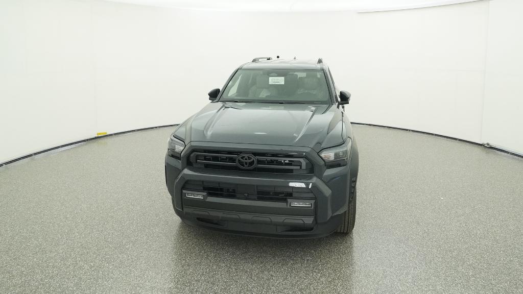 2025 Toyota 4Runner SR5 photo 3