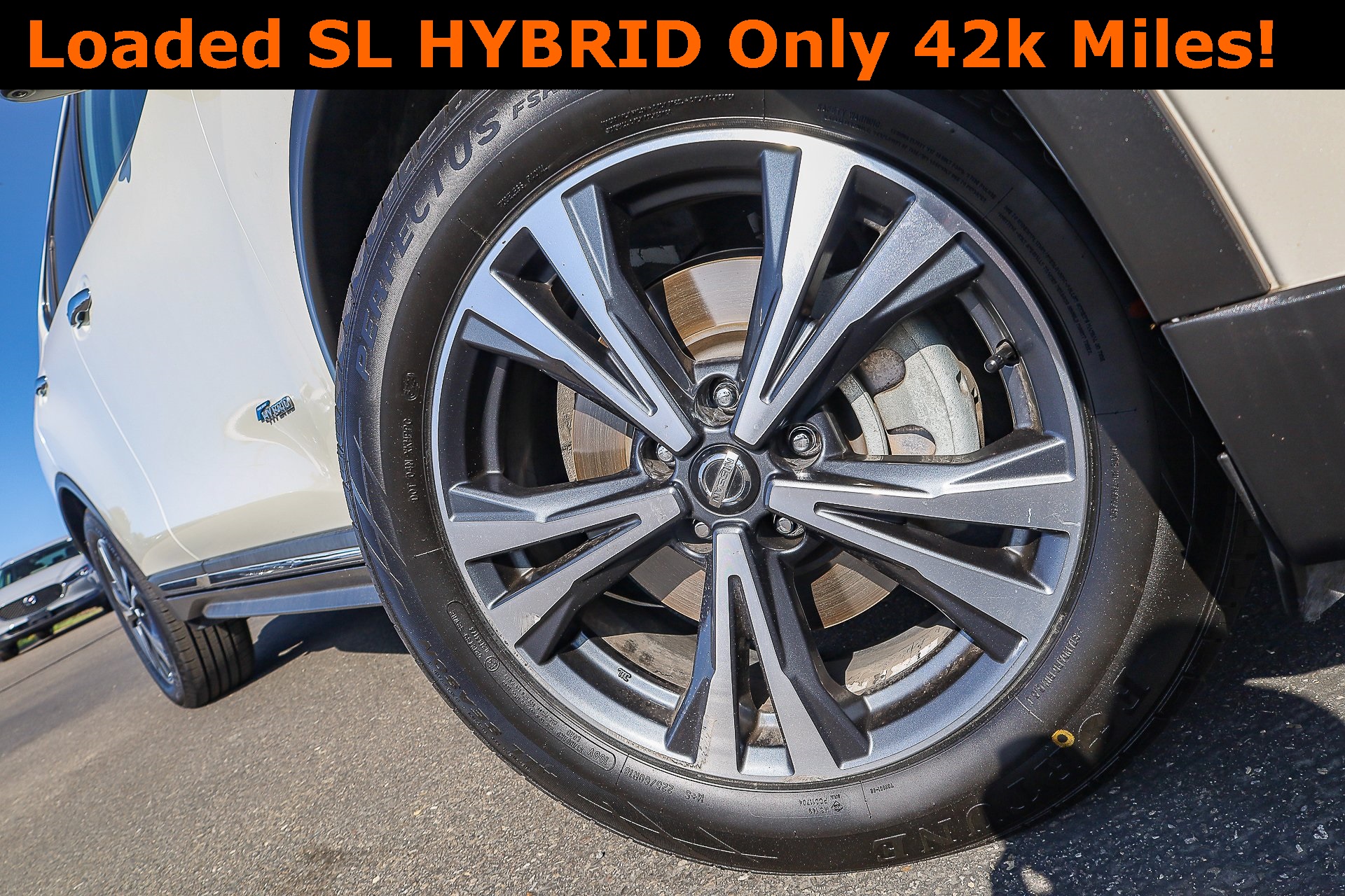 2017 Nissan Rogue Hybrid SL photo 2