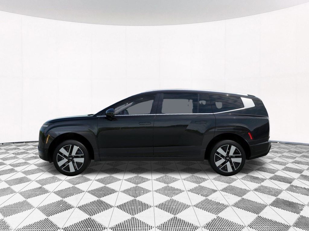 2026 Hyundai Ioniq SEL photo 2