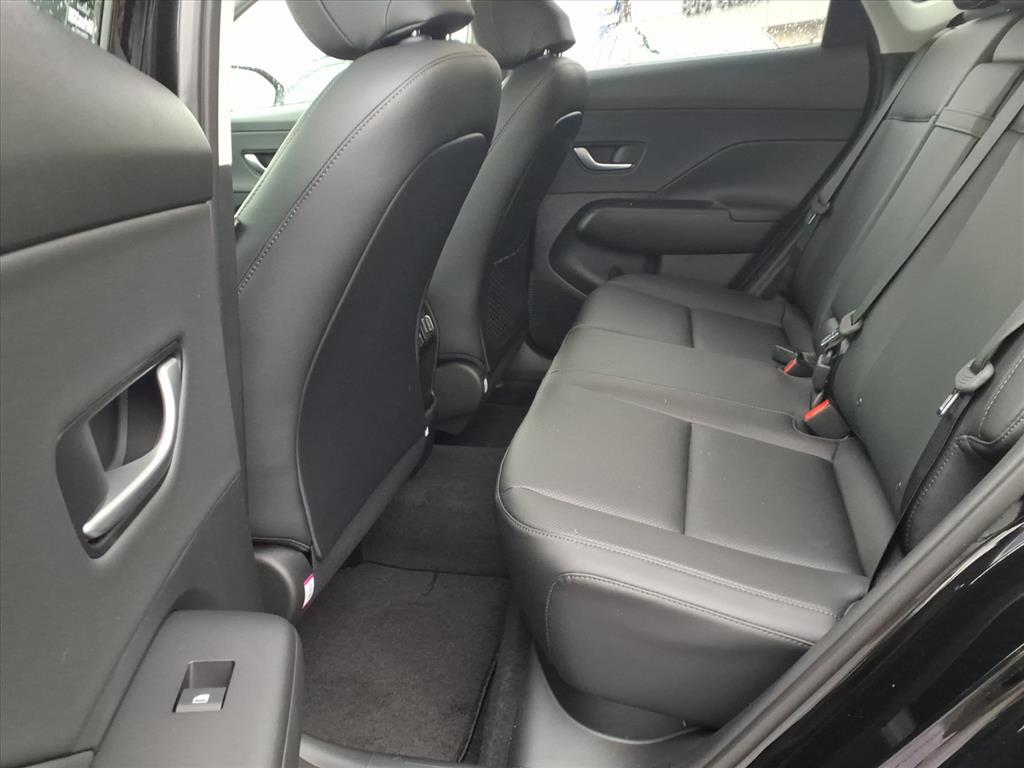 2026 Hyundai Kona SEL photo 3