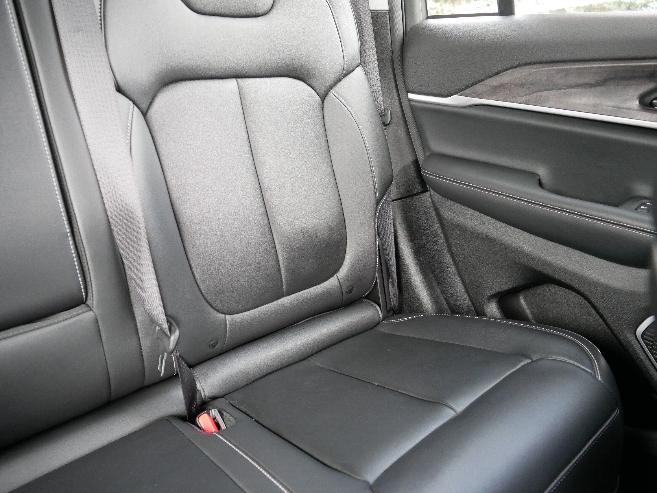 2022 Jeep Grand Cherokee Limited photo 14