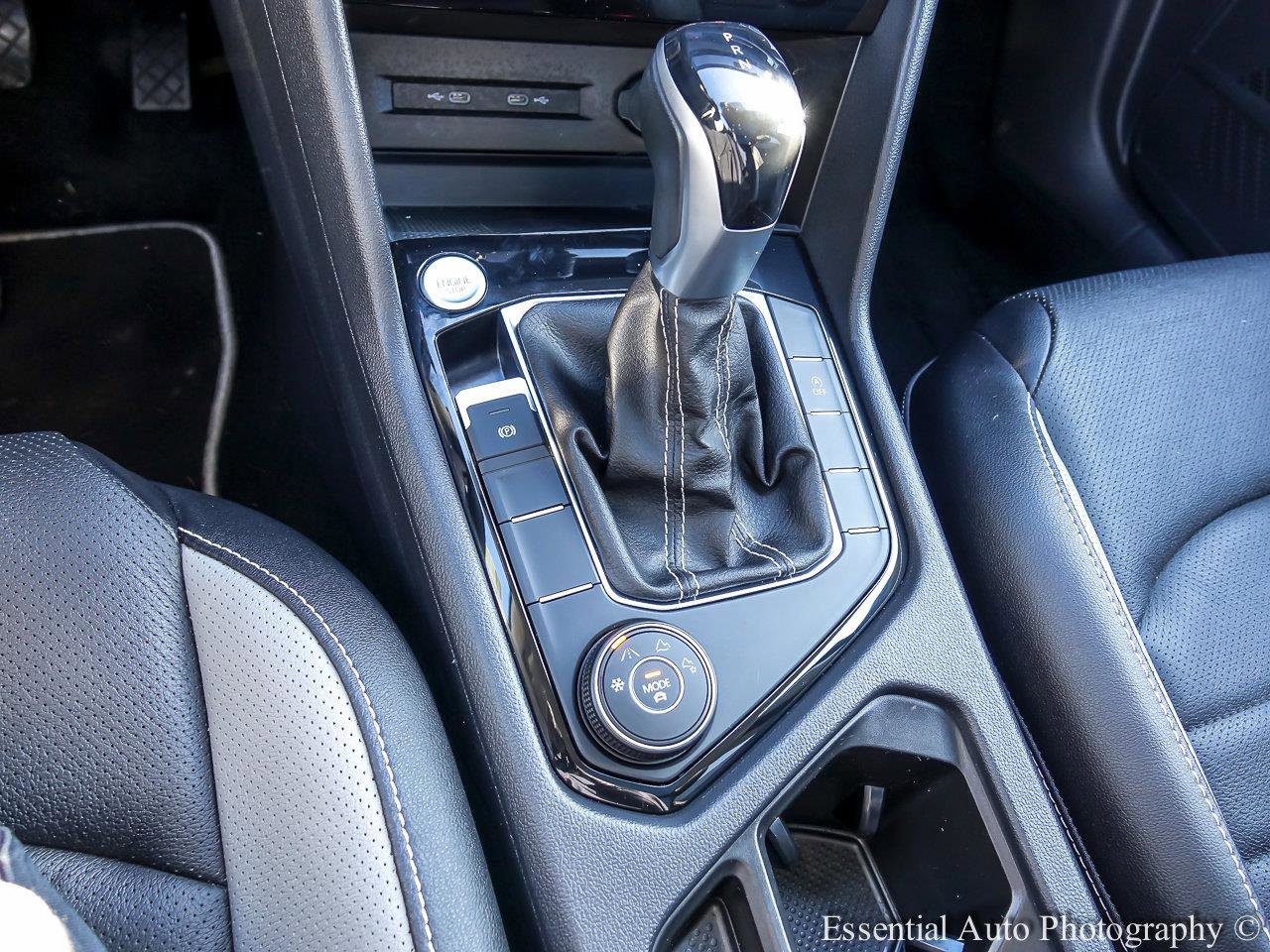 2023 VOLKSWAGEN TAOS - Image 16