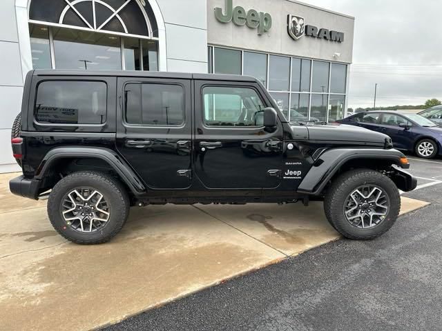 2024 Jeep Wrangler Sahara photo 6