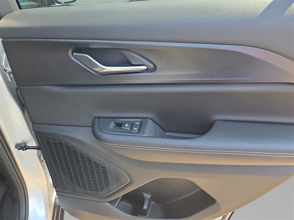 2025 Jeep Grand Cherokee Laredo X photo 18
