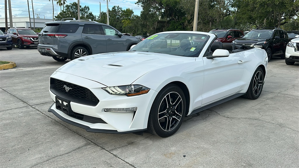 2022 Ford Mustang EcoBoost Premium photo 6
