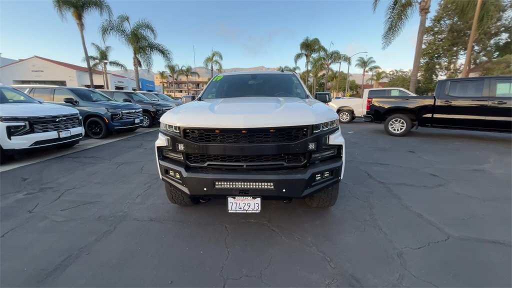 2019 Chevrolet Silverado 1500 RST photo 3