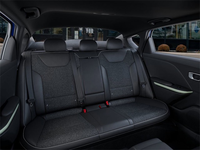 2025 Kia K4 GT-Line photo 14