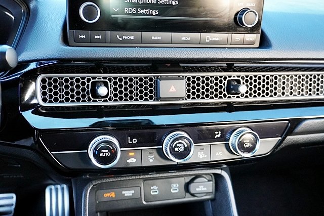 Used 2025 Silver Honda Sport image 25