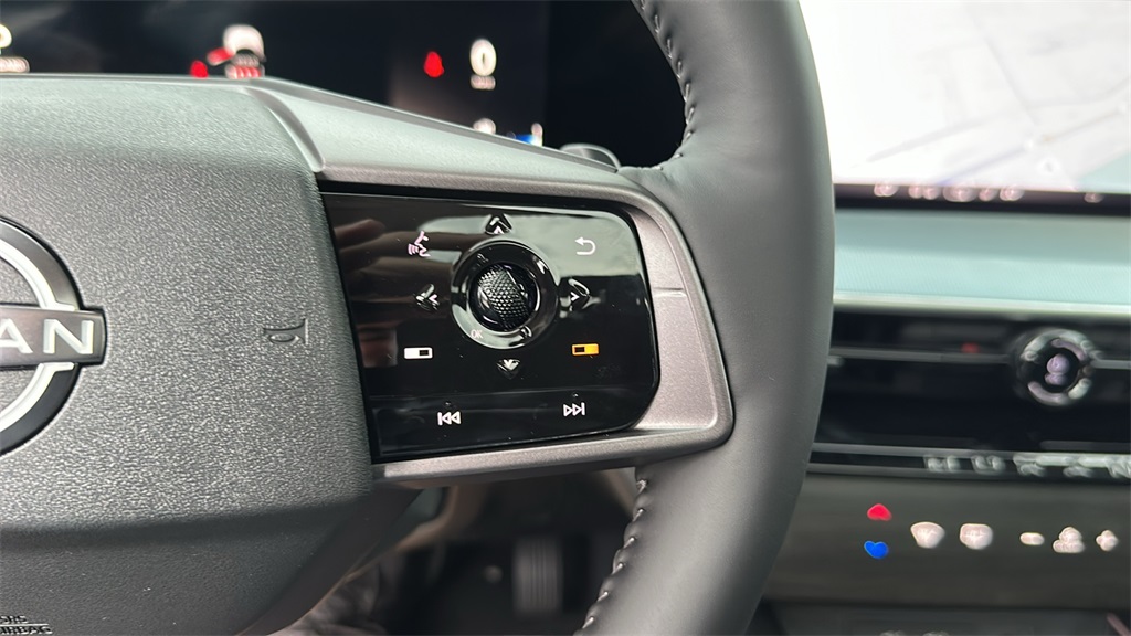2025 Nissan Murano SL photo 21