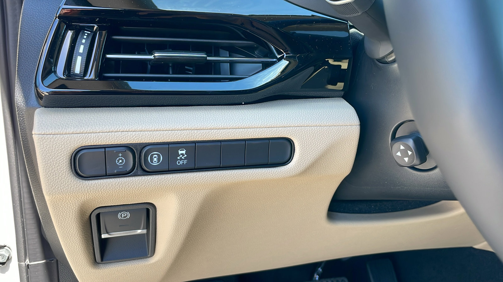 2026 Acura MDX SH-AWD photo 23