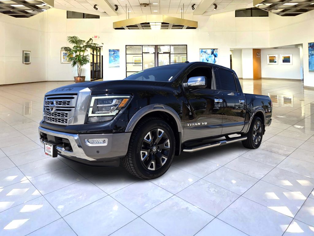2020 Nissan Titan Platinum Reserve photo 3