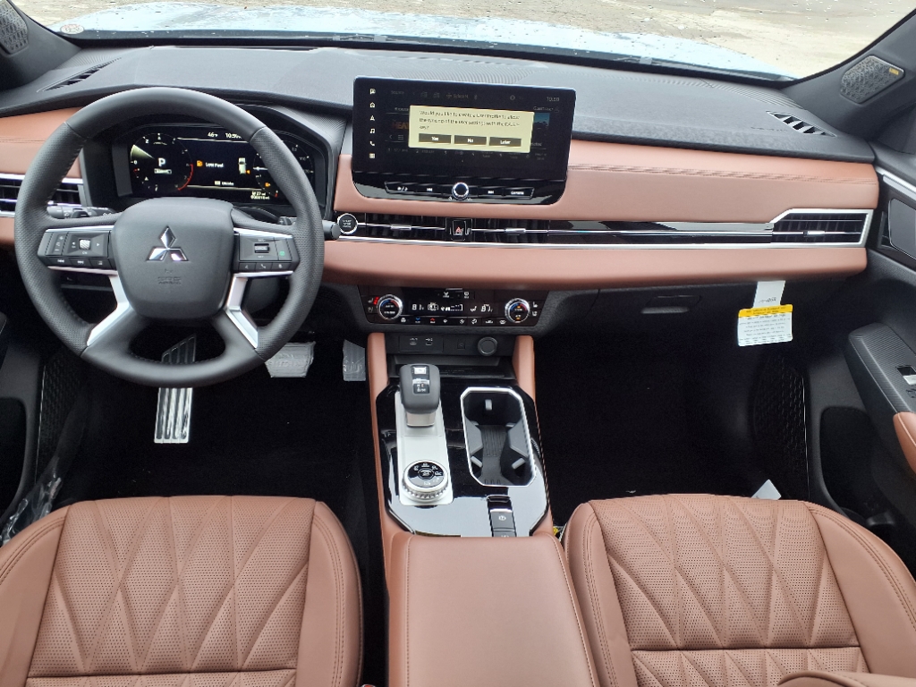 2025 Mitsubishi Outlander SEL S-AWC photo 4