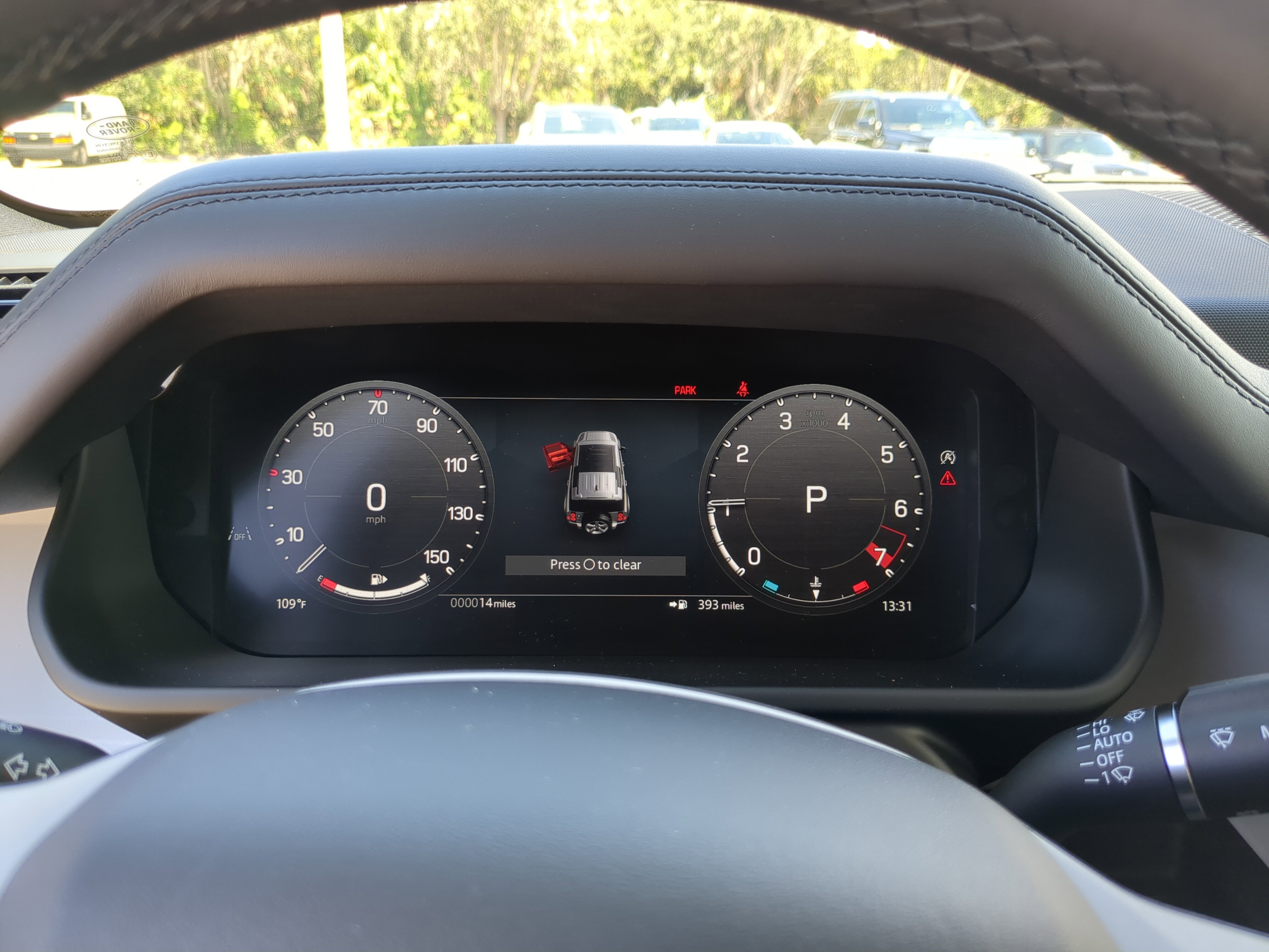 2026 Land Rover Defender 110 S photo 12