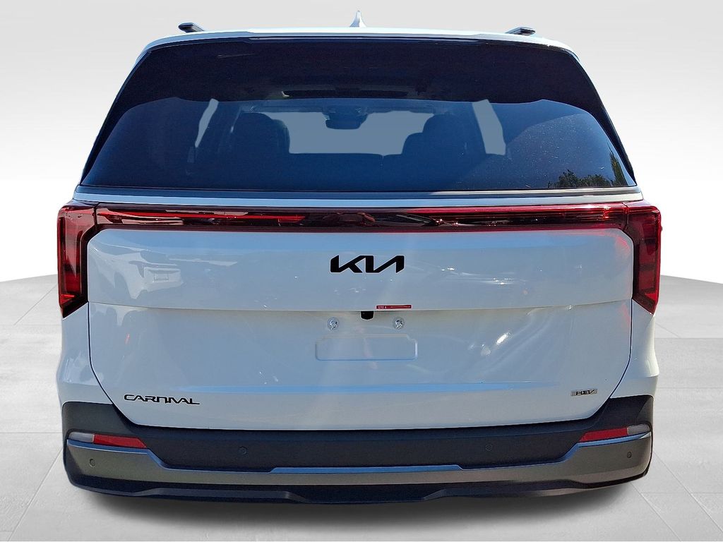 2026 Kia Carnival SX photo 3