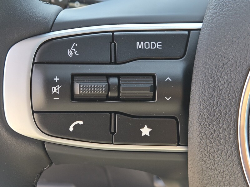 2025 Kia K5 GT-Line photo 14
