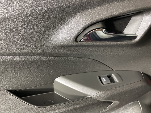 2024 Chevrolet Trax LS photo 29