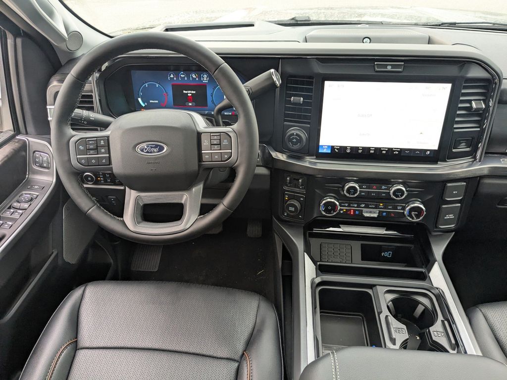 2025 Ford F-250 Lariat photo 20