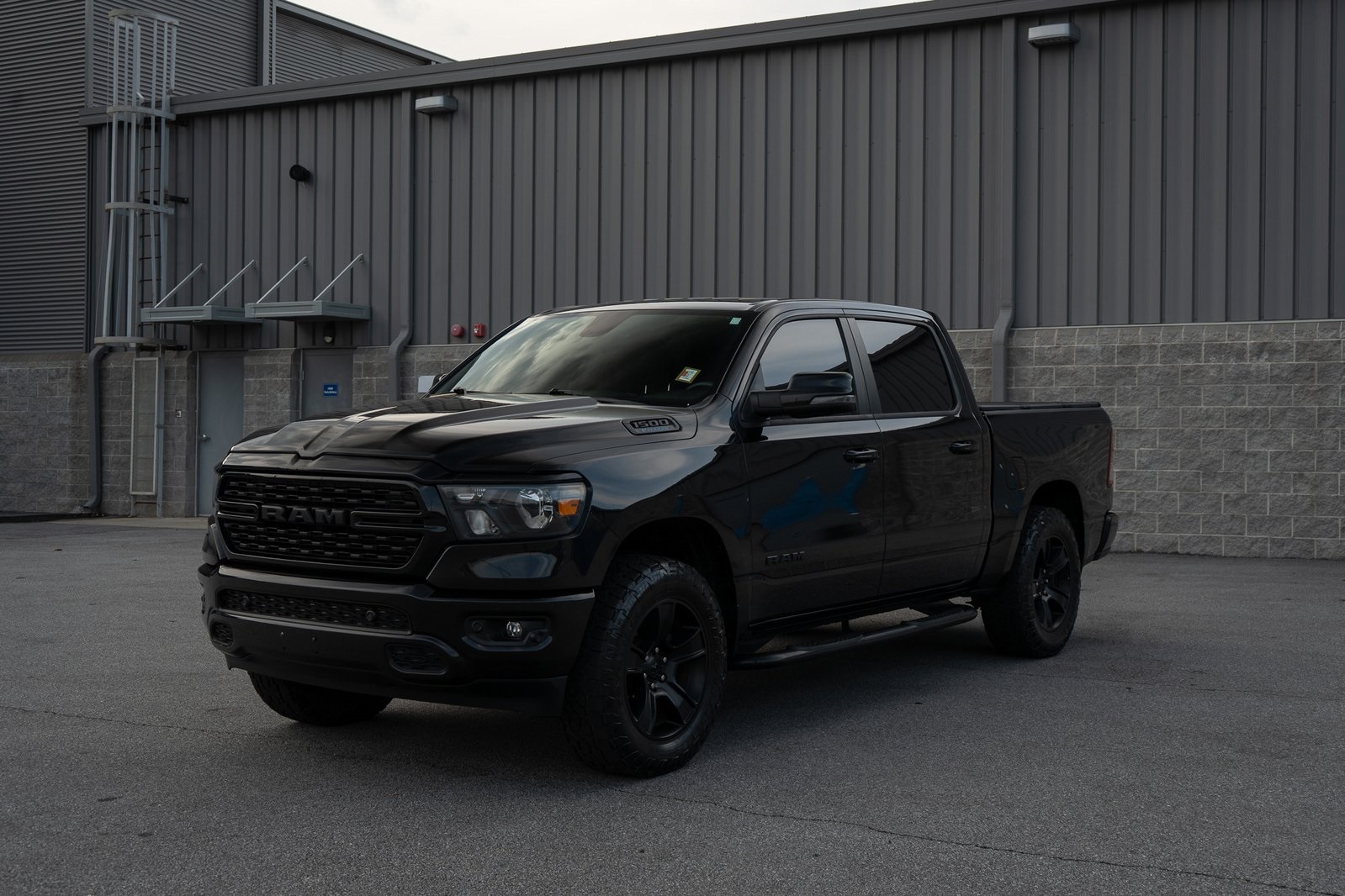 2023 Ram 1500 Big Horn Lone Star photo 3