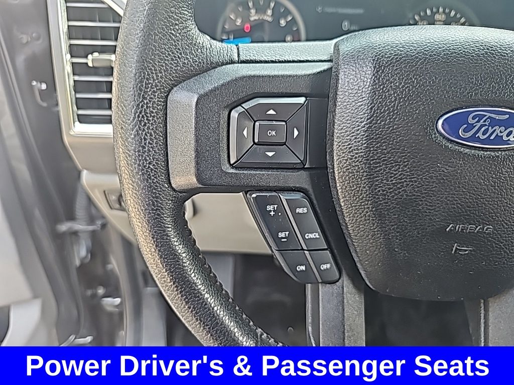2016 Ford F-150 XLT photo 20