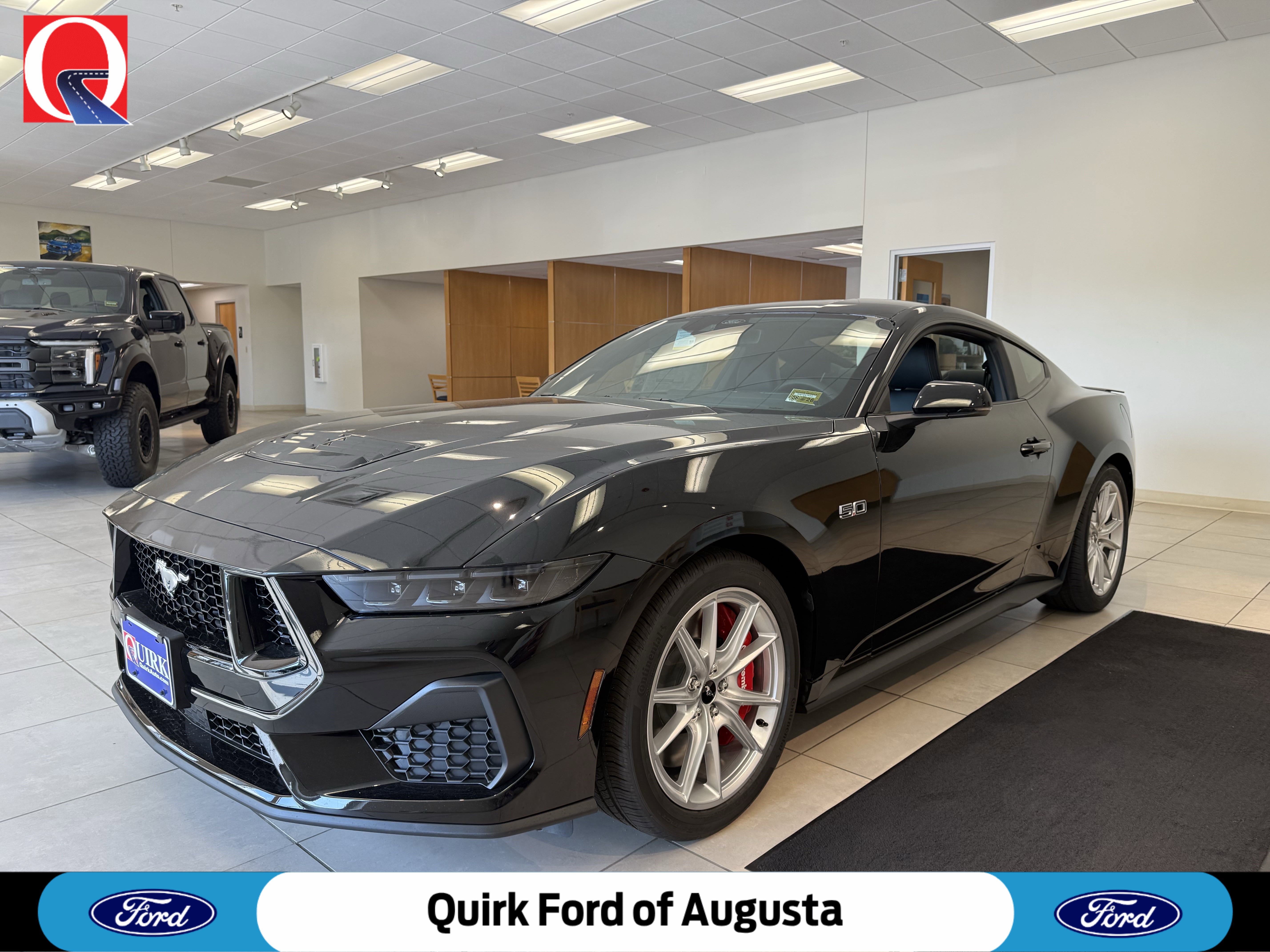 2025 Ford Mustang GT Premium's photo