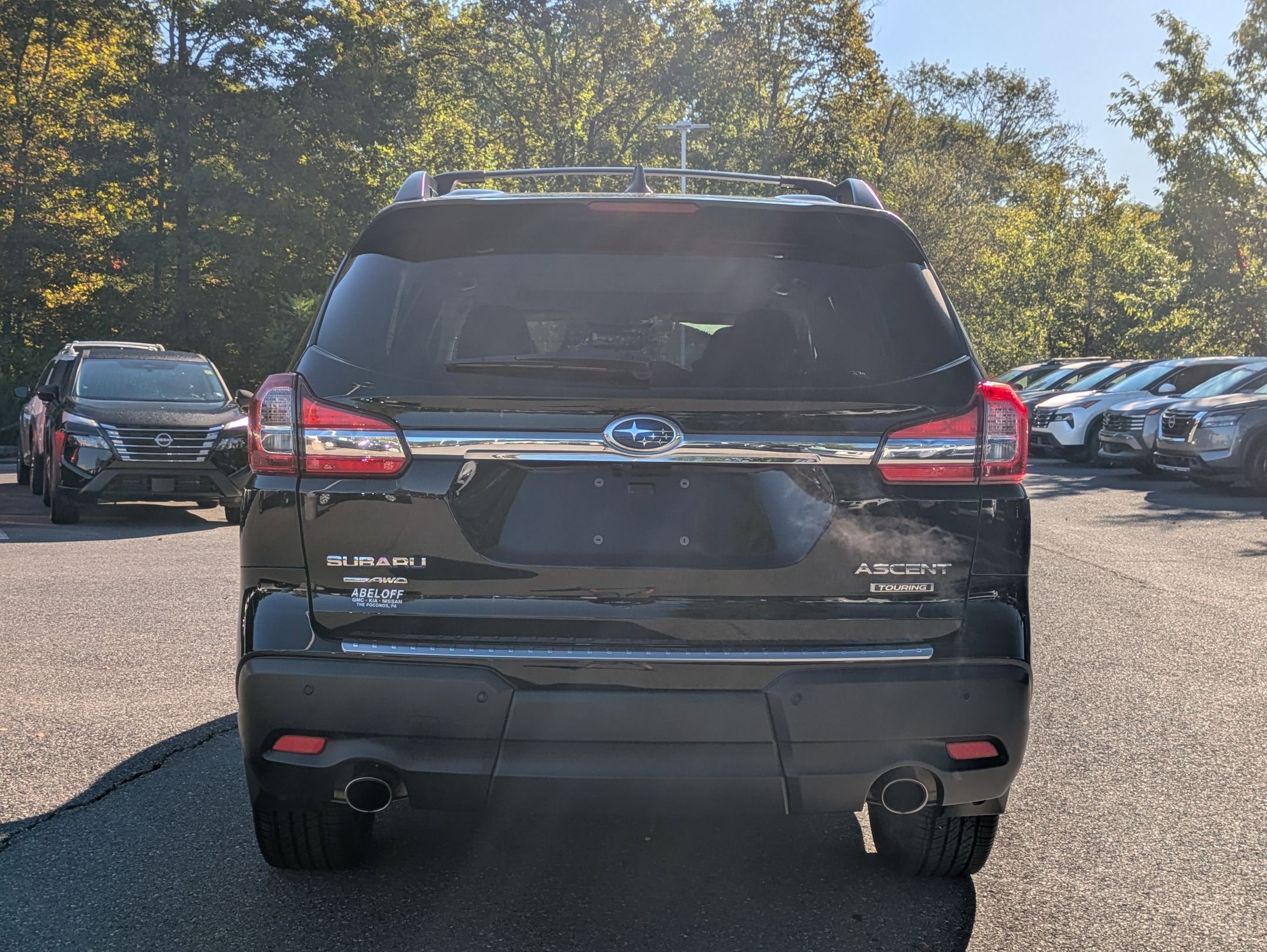 2022 Subaru Ascent Touring photo 5