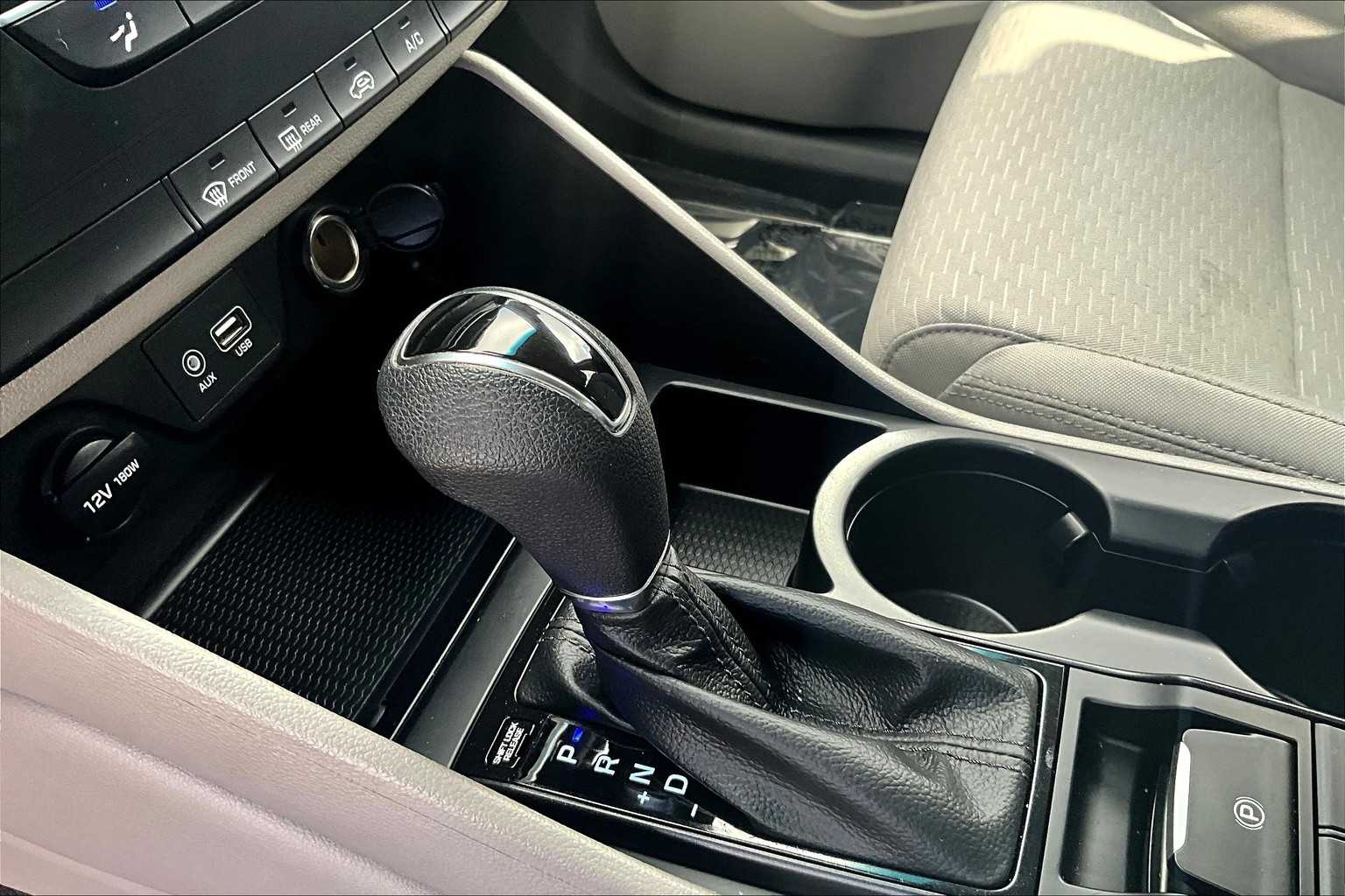 2021 Hyundai Tucson SE photo 28
